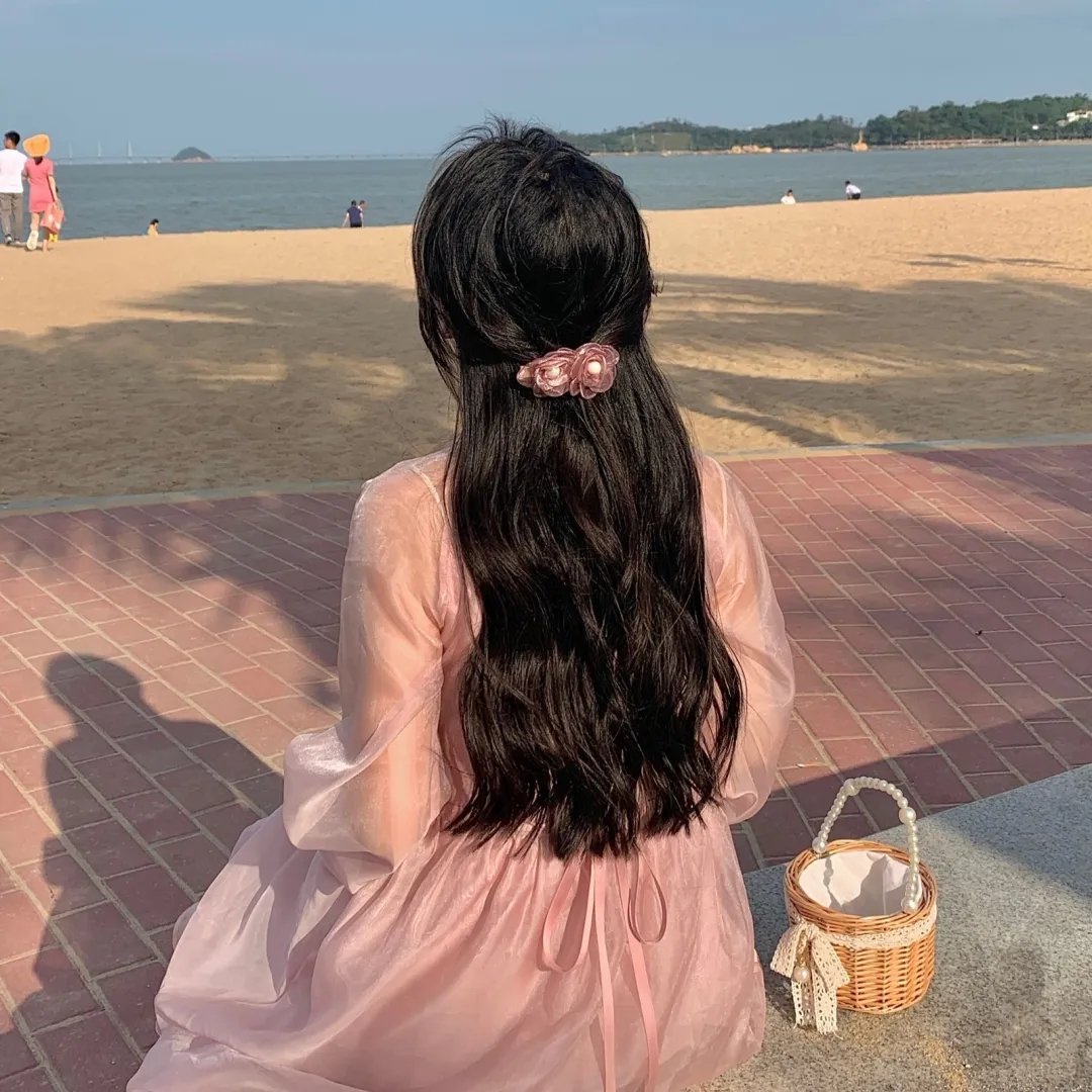 雾中湖